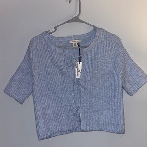 🦋NWT Sincerely Jules Light Blue Tie up Short Sleeve Top